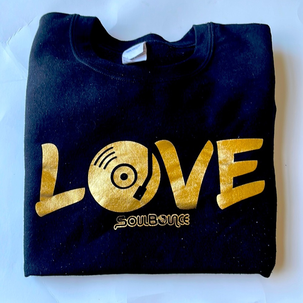 ALL WE NEED IS LOVE💯❤️🎧🎼🎤💜💛